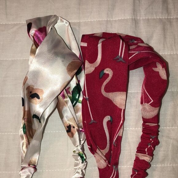 Boho Twisted Front Elastic Back Headbands set of 4 Blue Yellow White Fuchsia - Picture 12 of 12